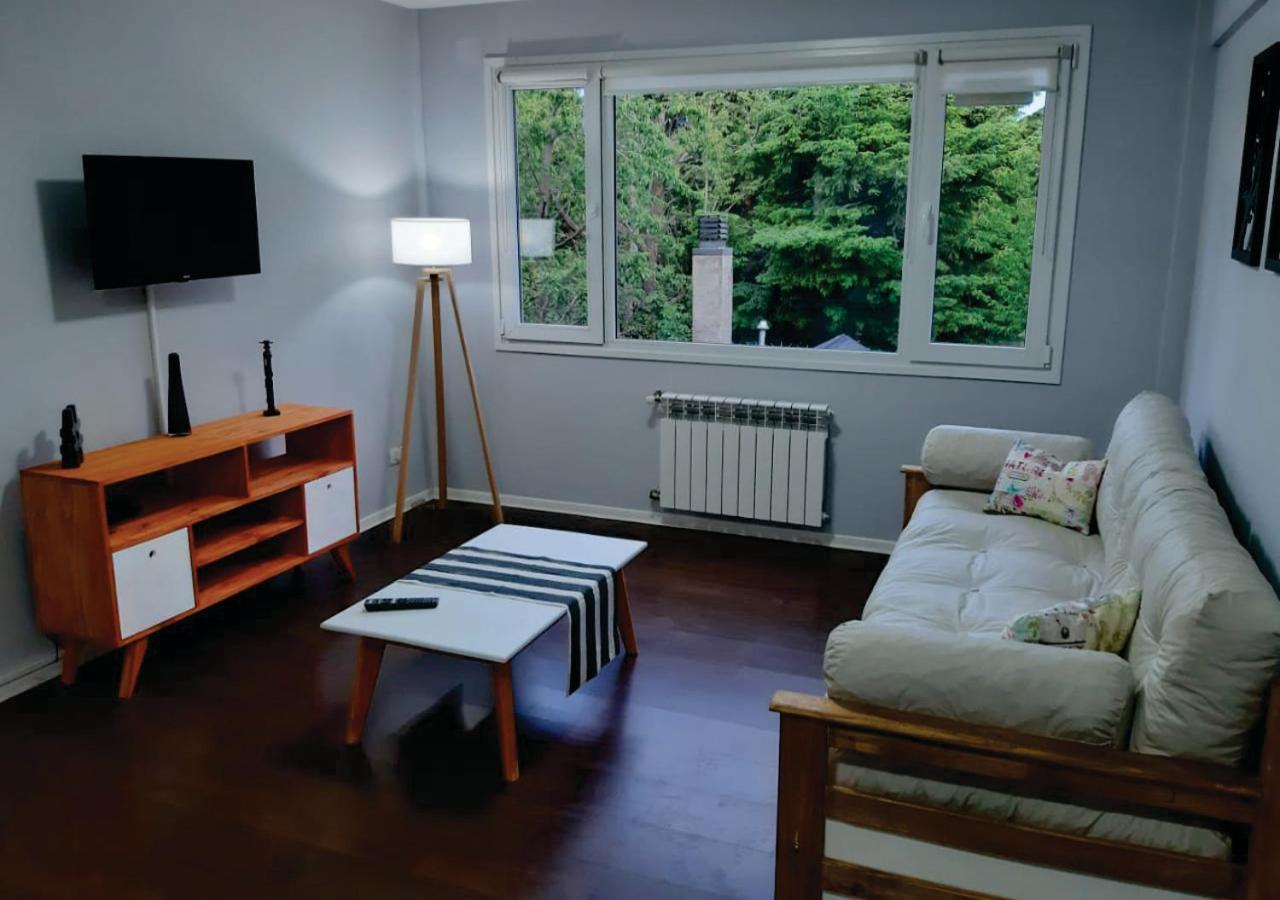 Departamento En El Centro De Bariloche Bb Apartment Екстериор снимка