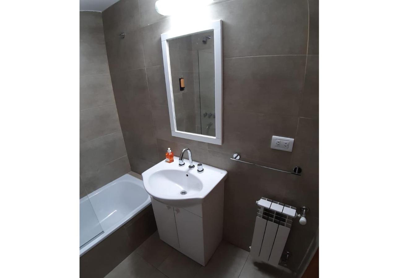 Departamento En El Centro De Bariloche Bb Apartment Екстериор снимка