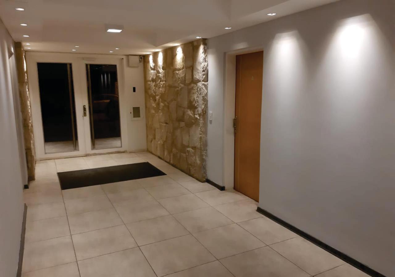 Departamento En El Centro De Bariloche Bb Apartment Екстериор снимка